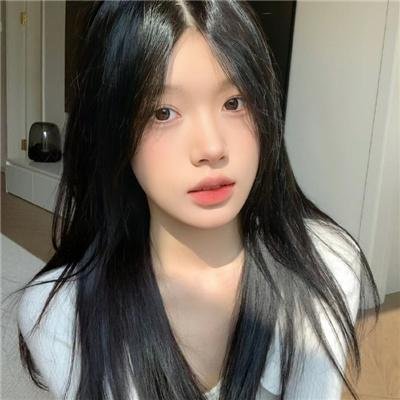 龙纹身的女鬼入镜